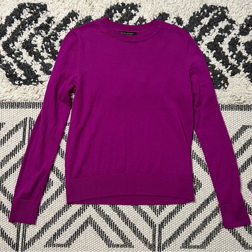 Women’s Banana Republic Purple Merino Wool Sweater Size S